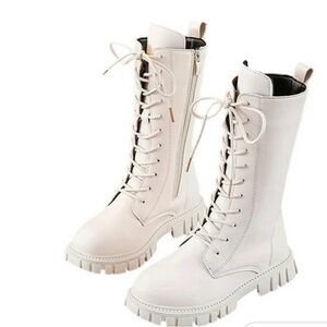 Girls Rumi White Combat Boots—size 11